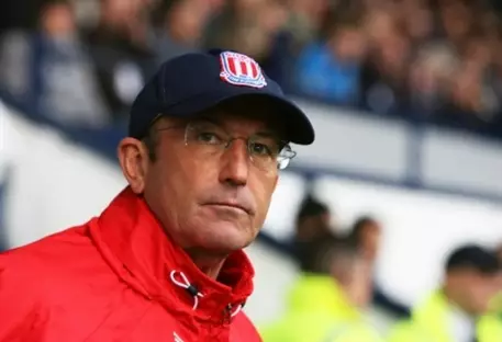 Наставник английского клуба подрался с подопечным