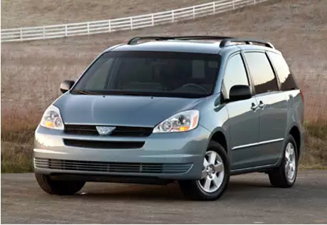 Toyota отзовет 94 тысячи автомобилей Sienna в США