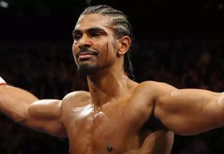 Британский боксер Хэй сохранил титул чемпиона WBA