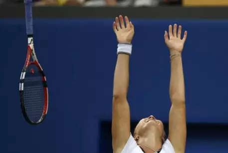 Динара Сафина продолжит "Уимблдон" с травмой колена