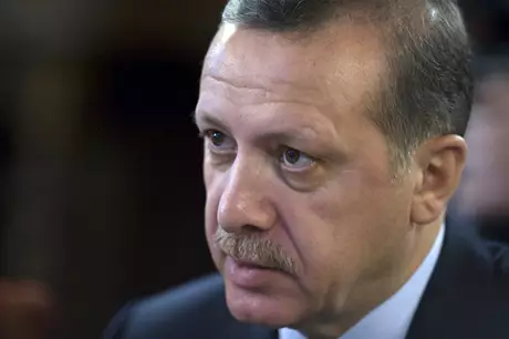 Премьер-министр Турции попросил Мубарака покинуть пост