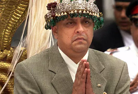 Сын непальского экс-короля Гьянендры арестован за стрельбу по родственникам вице-премьера