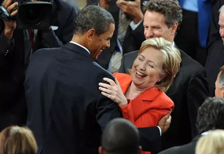 Обама и Клинтон вызвали наибольшее восхищение жителей США