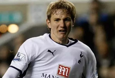 Павлюченко открыл счет забитым голам в сезоне