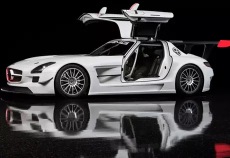 В рейтинг Playboy вошли 10 самых эротичных авто 