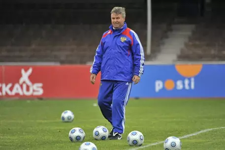 Подопечные Хиддинка получат по 100 000 евро за выход на ЧМ