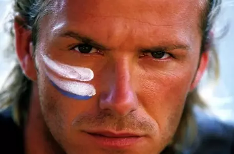 France Football признал Бекхэма самым богатым футболистом