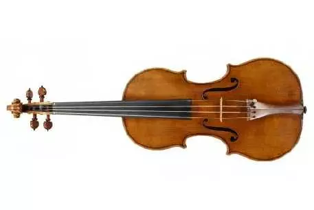 Скрипка Страдивари ушла с молотка за рекордную цену