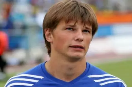 Аршавин получил травму в матче против сборной Уэльса 