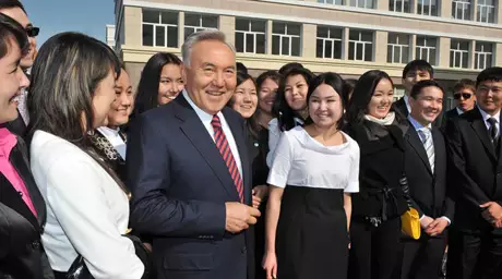 Школу Назарбаева в Усть-Каменогорске из-за долгов отключили от тепла