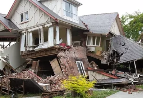 Жертвами землетрясения в Новой Зеландии стали 145 человек