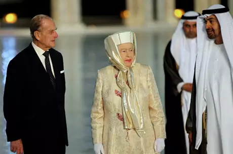 Впервые за 30 лет Елизавета II посетила ОАЭ 