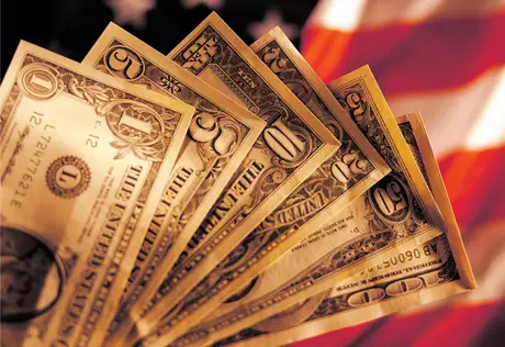 Доллар оказался самой прибыльной валютой в ноябре