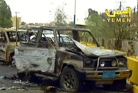 Йемен обвинил "Аль-Каиду" в покушении на британского посла