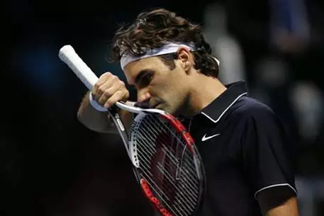 Федерер в трех сетах переиграл Вердаско на итоговом турнире