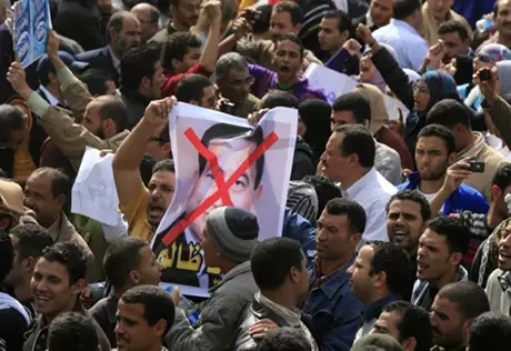 Париж пообещал заморозить французские активы Мубарака