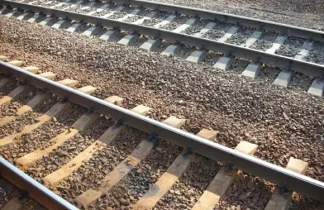 В Москве юноша бросился под поезд на станции метро "Митино"