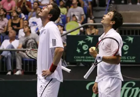 Россия проиграла Израилю в 1/4 финала Кубка Дэвиса