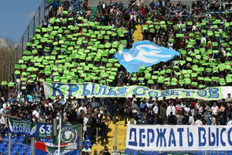 Милиция Казани арестовала 120 фанатов "Крыльев Советов" 