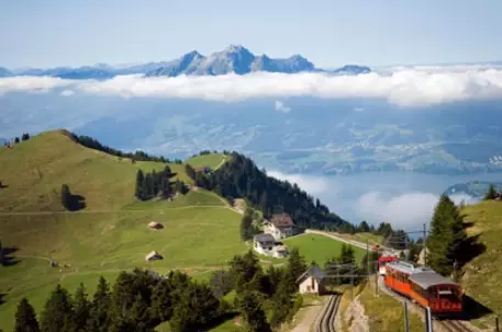 Швейцария выиграла "сырную битву" у Франции