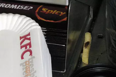 Лондонский ресторан KFC оштрафовали за тараканов и мышей