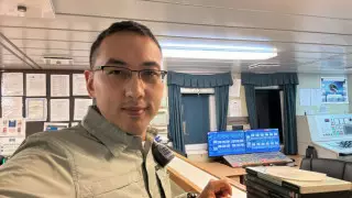 Казах получил правительственную награду США за спасение людей в океане