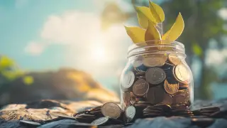 Как вырастут пенсии и пособия с января 2025 года в Казахстане