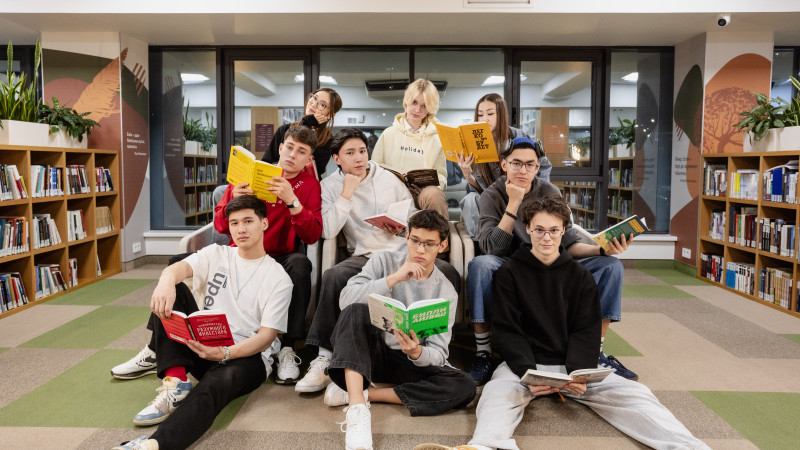 Студенты Университета Нархоз. Фото из архива пресс-службы университета