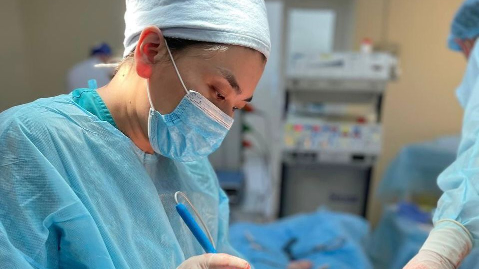 Хирург Ботагоз Каукенова