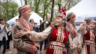 Наурыз с душой: аэропорт Алматы устроил большой праздник для горожан