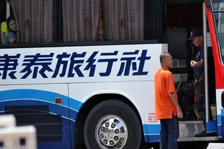 Захвативший автобус на Филиппинах заявил о гибели всех заложников