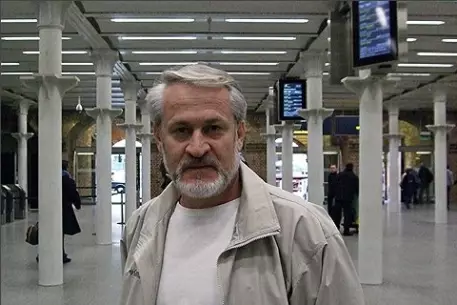 Закаев заявил о непричастности к нападению на здание парламента Чечни