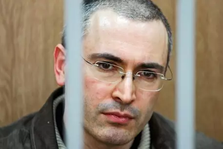 Михаил Ходорковский объявил голодовку