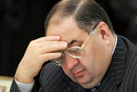 Суд  принял иск Усманова к акционерам "МегаФона"