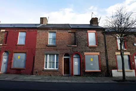 Двойник Ринго Старра решил спасти дом кумира от сноса