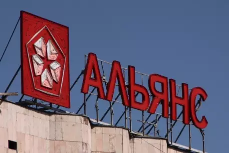 Директор филиала "Альянс Банка" украла полмиллиона долларов