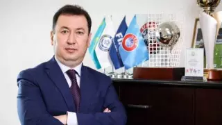 "Сборная не выполнила поставленные задачи". Айтхожин - о провале Казахстана в Лиге наций, ответе на критику Боранбаева и внедрении VAR