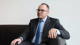 Глава СЦК о неудобных вопросах и недоступных пресс-секретарях