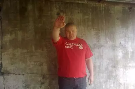 Из психбольницы под Петербургом сбежал чемпион по боям без правил