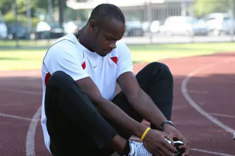 Экс-рекордсмена мира на стометровке пустят на чемпионат мира