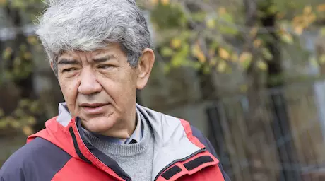 Самовыдвиженец Елеусизов напишет сочинение о будущем Казахстана