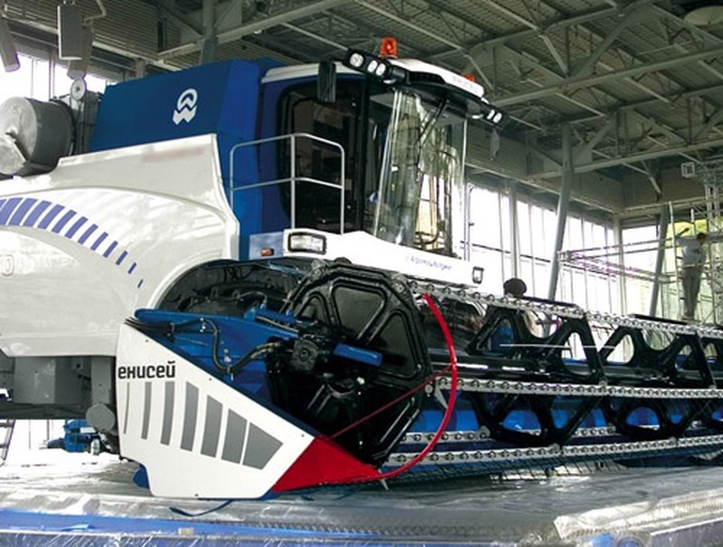 Комбайн "Енисей". Фото с сайта foragro.ru