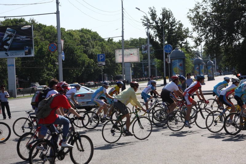 Веломарш в поддержку Александра Винокурова ©tengrinews.kz