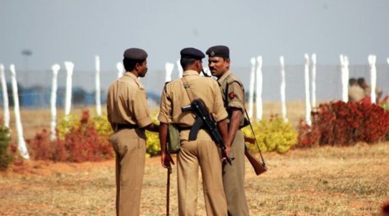 Полиция Индии. Фото с сайта ansar.ru