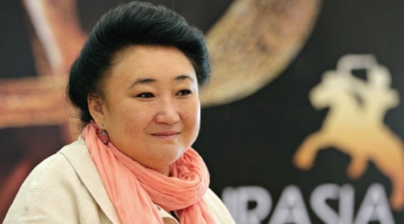 Киновед Гульнара Абикеева. Фото с сайта expert.ru