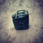 Житель Петропавловска случайно вылил на себя бензин и загорелся