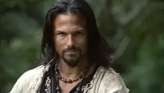 Звезда сериала "Могучие рейнджеры" убил соседа мечом