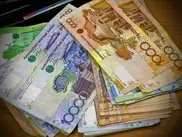 Курс доллара к тенге может достигнуть отметки в 185 - эксперт