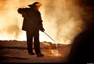 Сокращение зарплат в "АрселорМиттал Темиртау" прокомментировала Дуйсенова