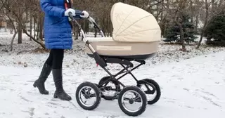 Женщину оштрафовали за оставление детей с отцом под Актобе